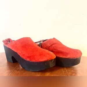 Vintage 70s NWT Sikol Platform Clogs Red Suede Made in Brazil Size 9-9.5 10”